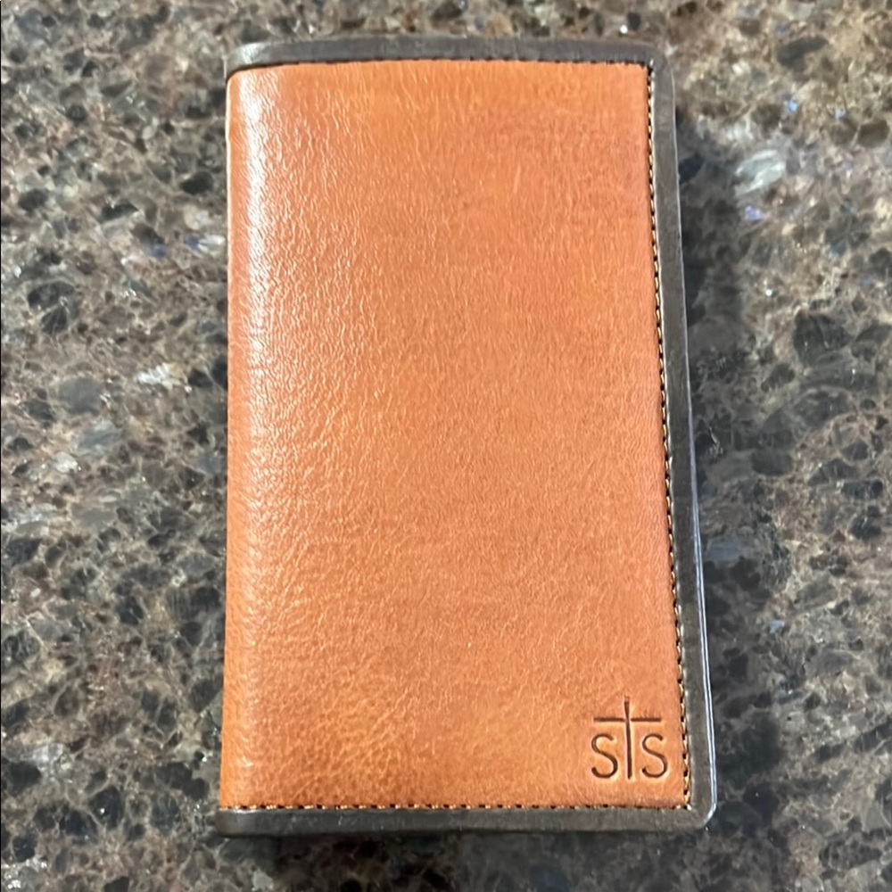 STS Ranch wear Frontier collection 
MENS LONG BIFOLD